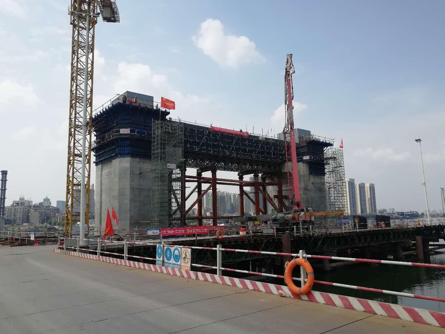 好消息，鼎強(qiáng)【鋼纖維】身影入襄陽龐公大橋